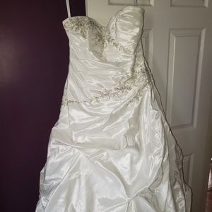 Alfredo Angelo Wedding Dress